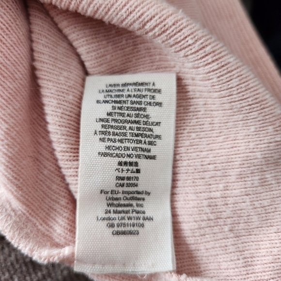 We The Free Pink Button Sweater Size XS - Picture 4 of 6